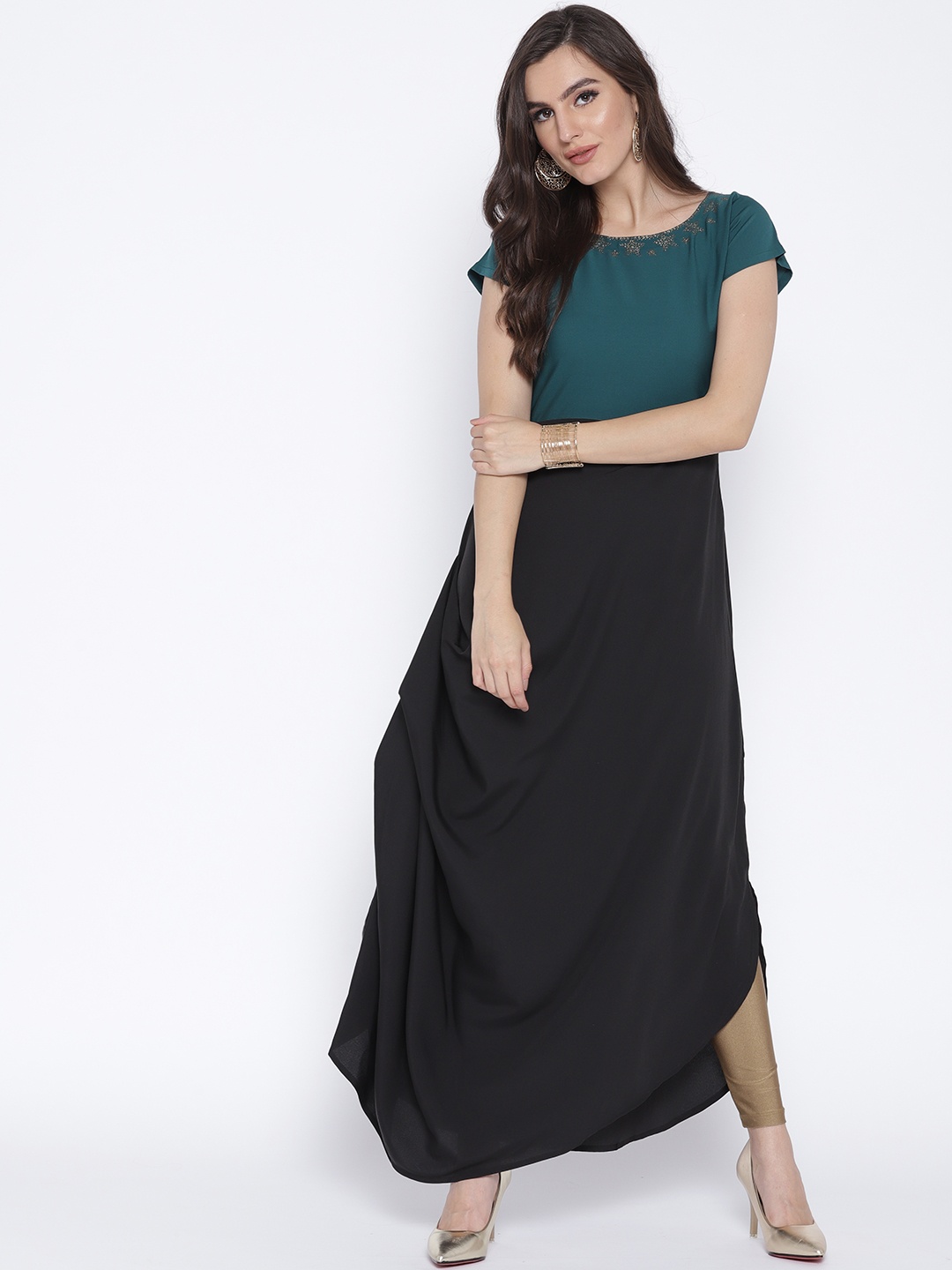

Ahalyaa Women Black & Green Colourblocked A-Line Kurta
