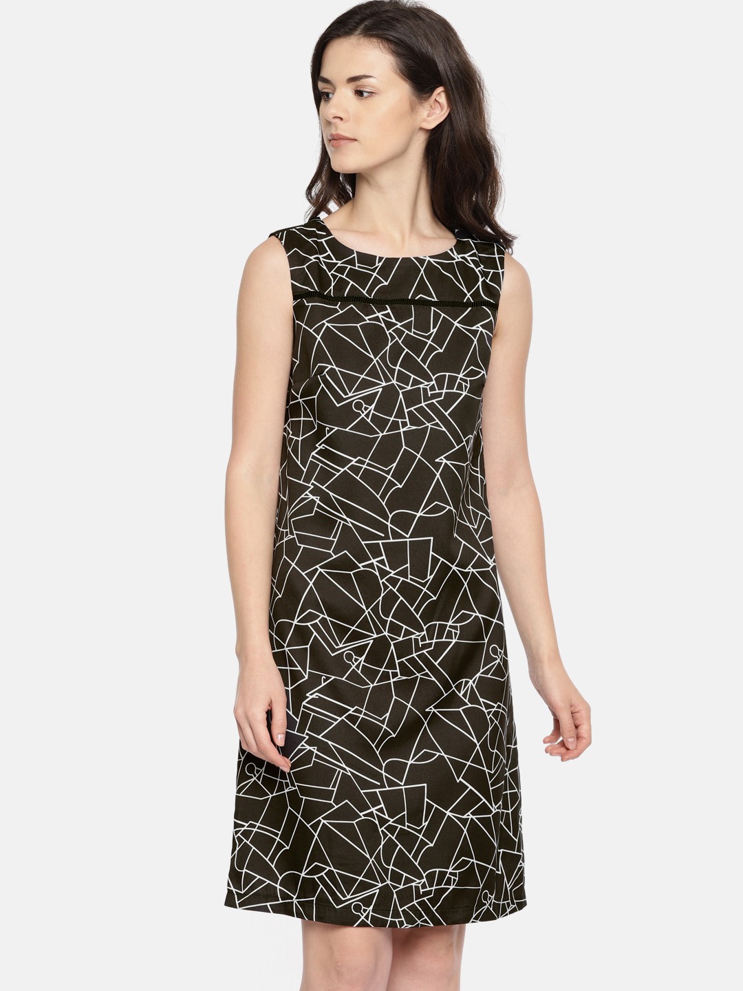 

Deal Jeans Women Black & White Printed A-Line Dress