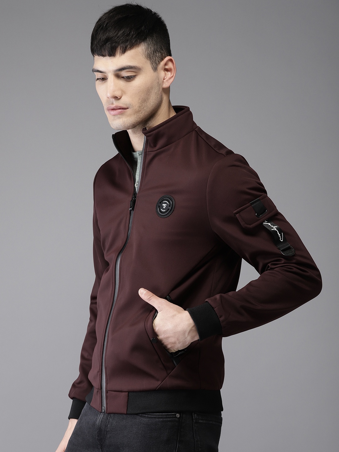 

The Indian Garage Co Men Burgundy Solid Bomber