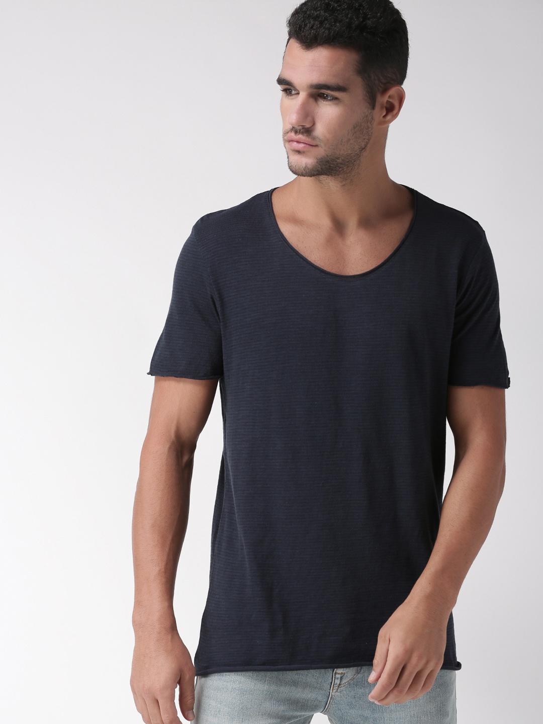 

SELECTED Men Navy Blue Striped Round Neck Pure Cotton T-shirt