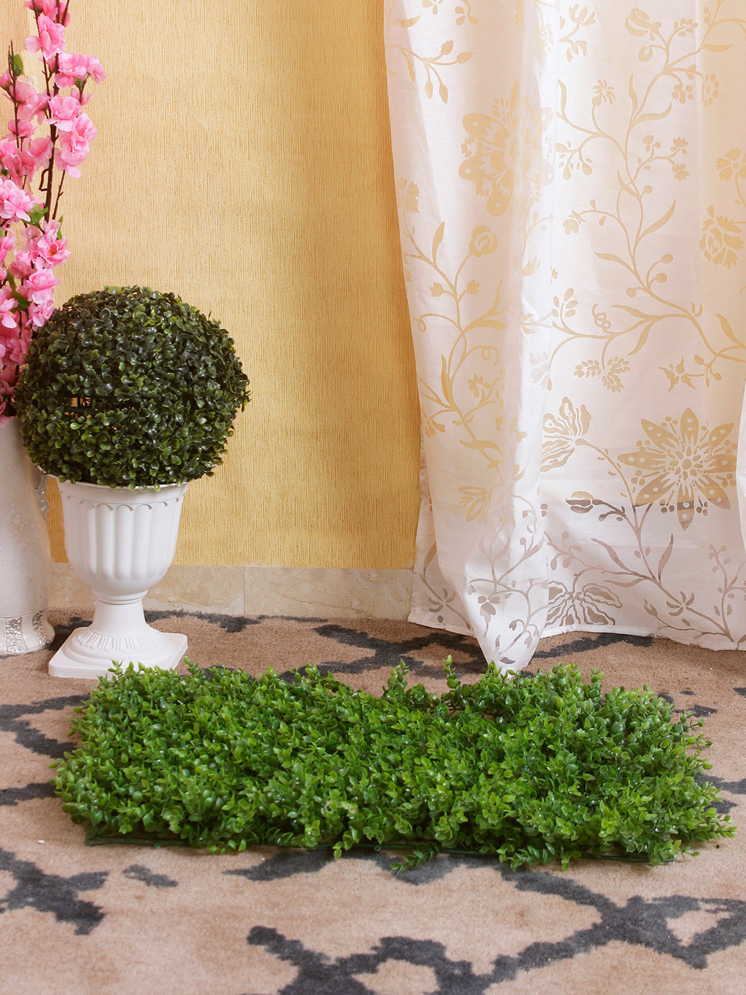 

Fourwalls Green Artificial Wall Eucalyptus Boxwood Mat