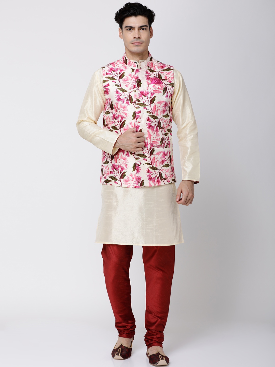 

Svanik Men Cream-Coloured & Maroon Self Design Kurta with Churidar