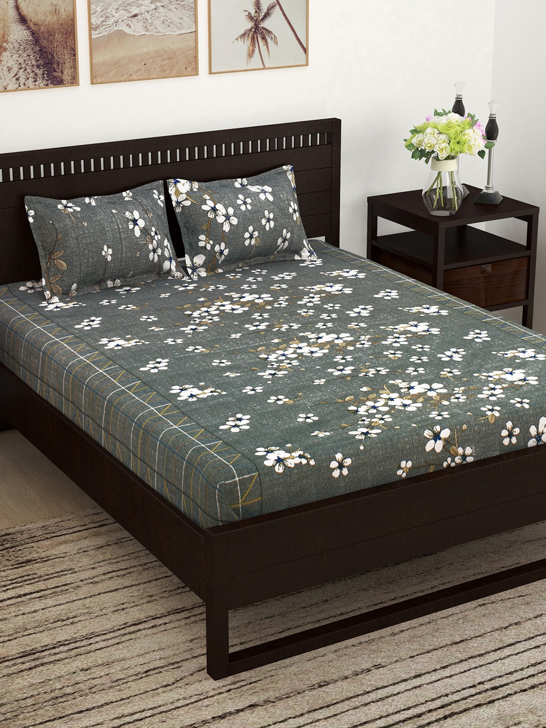 

Story@home Grey & White Floral Flat 160 TC Cotton 1 Queen Bedsheet with 2 Pillow Covers