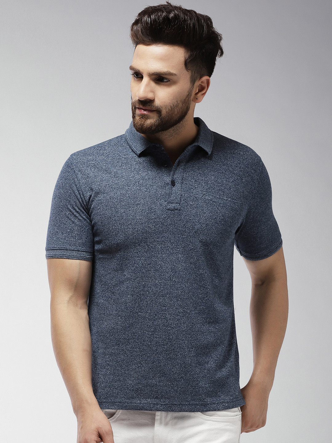 

Okane Men Navy Blue Solid Polo Collar T-shirt