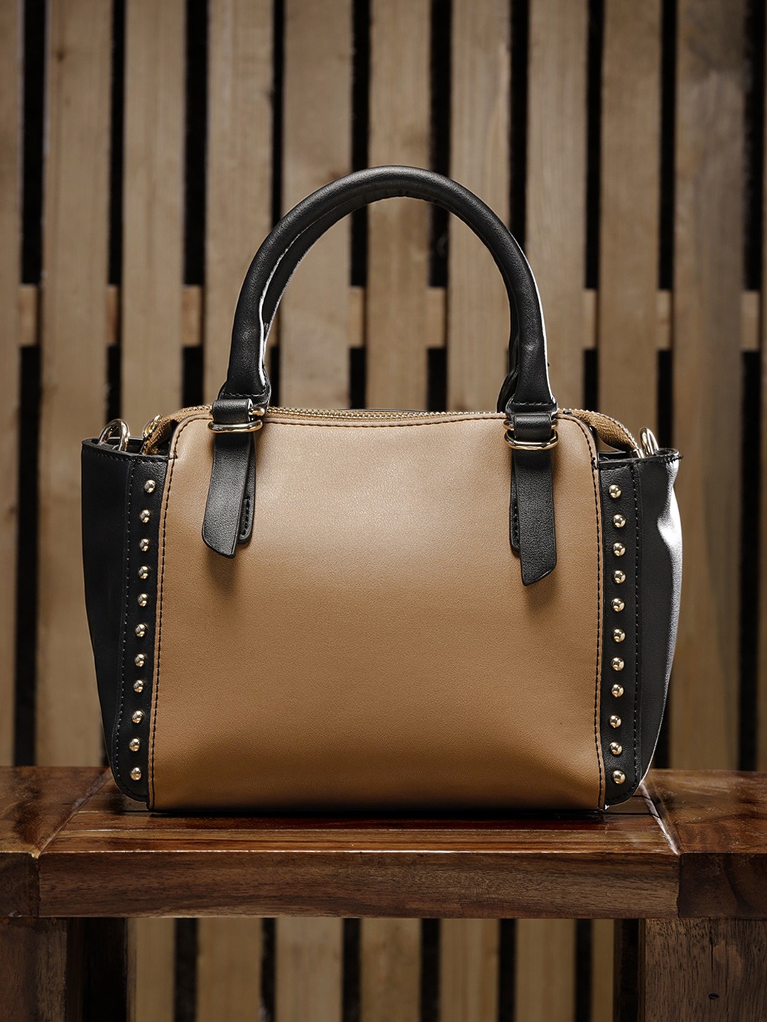 

Roadster Tan & Black Colourblocked Handheld Bag