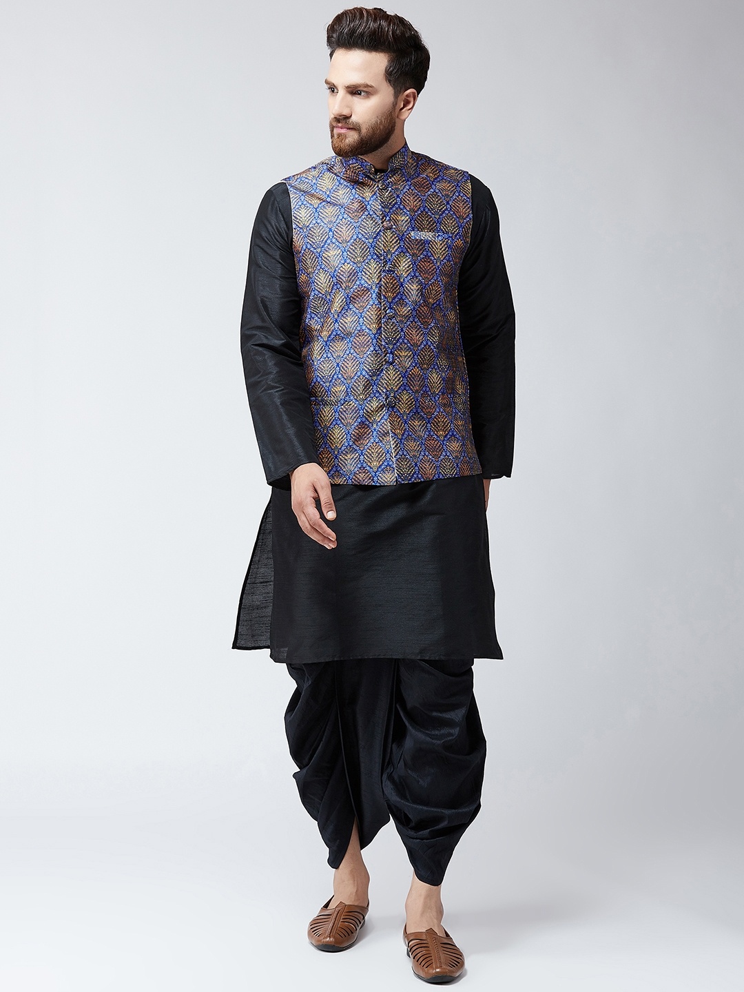 

SOJANYA Men Black & Blue Printed Kurta with Dhoti Pants & Nehru Jacket