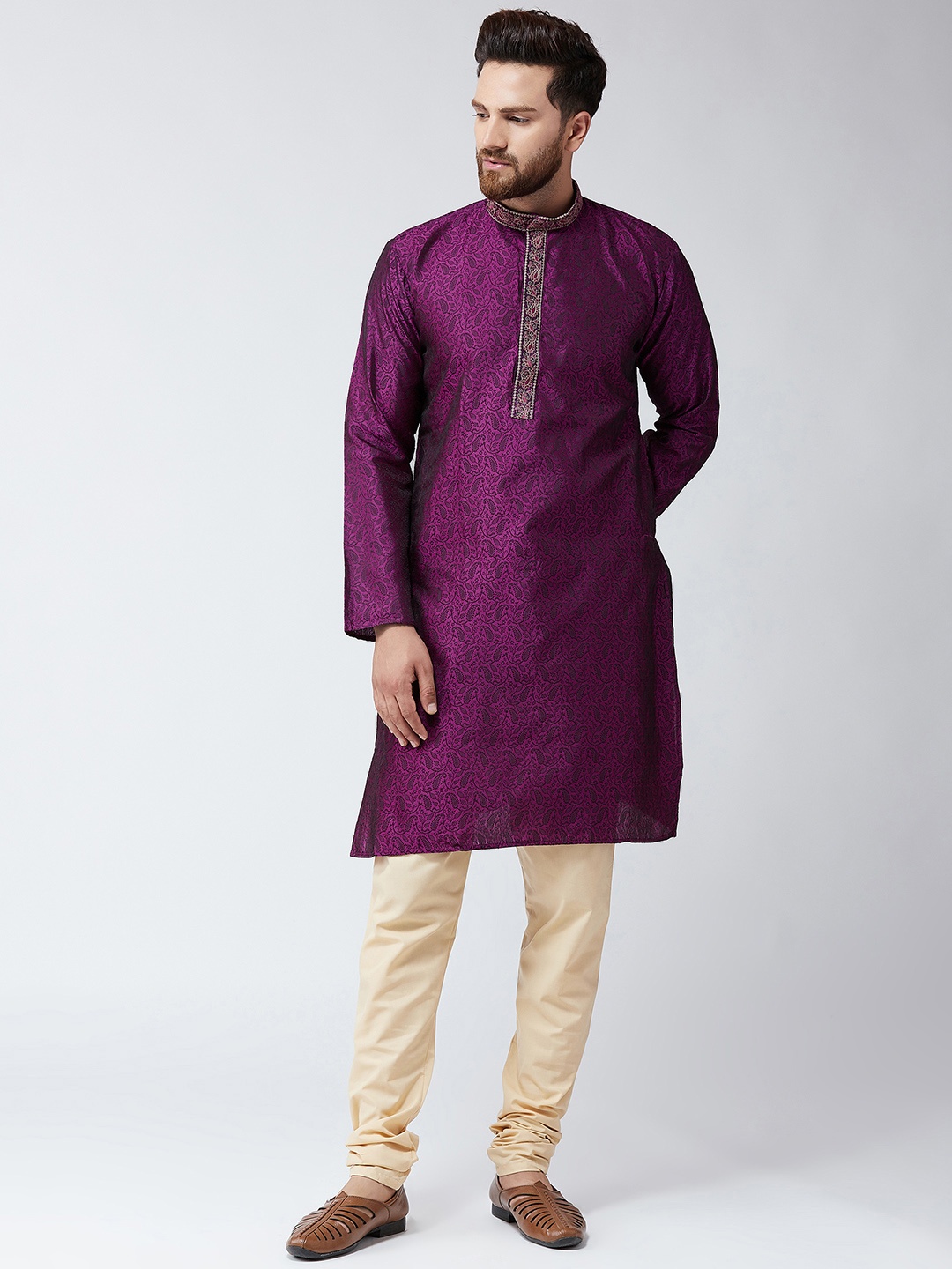 

SOJANYA Men Purple & Cream-Coloured Self Design Kurta with Churidar