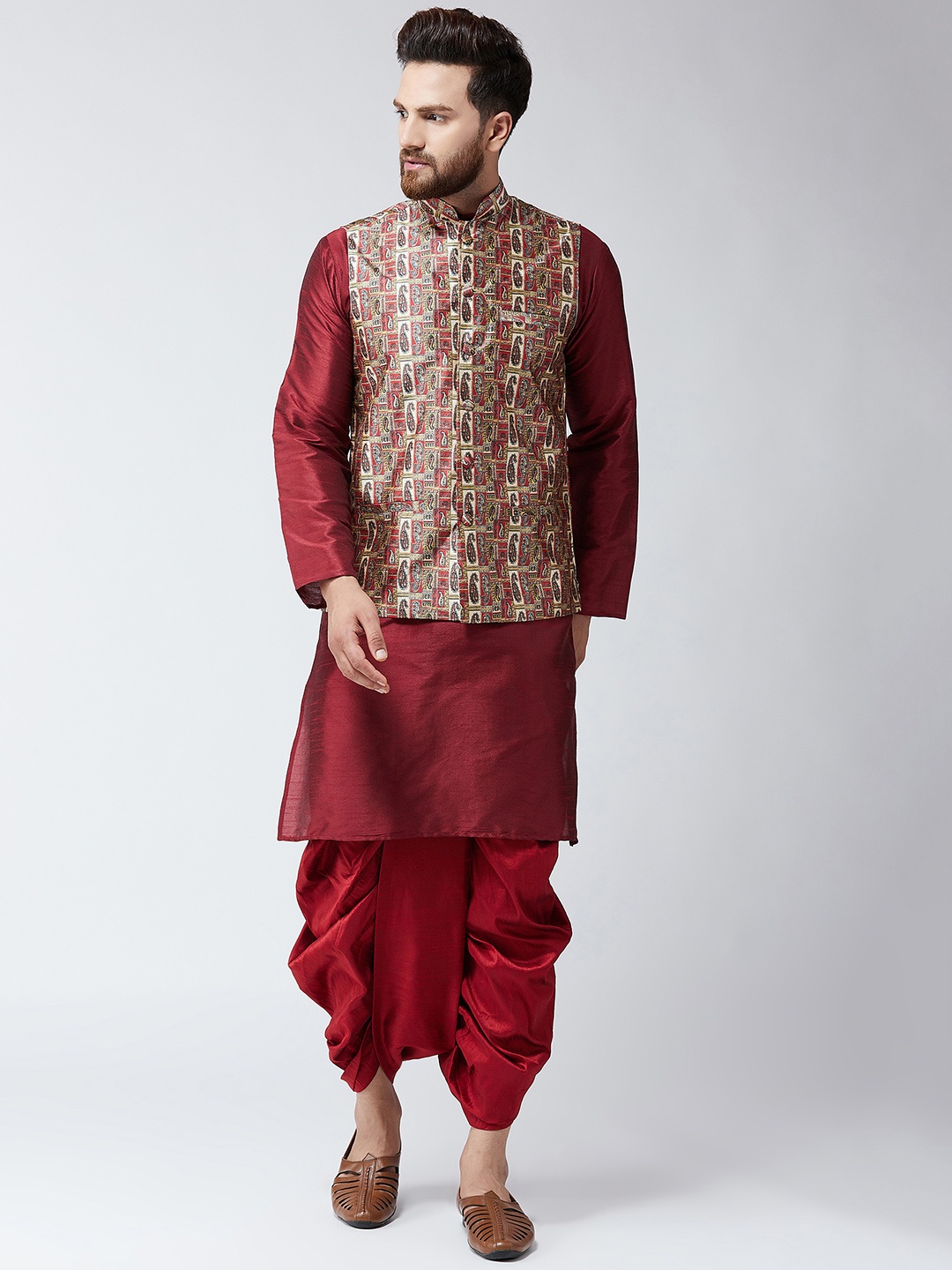 

SOJANYA Men Maroon Printed Kurta with Dhoti Pants