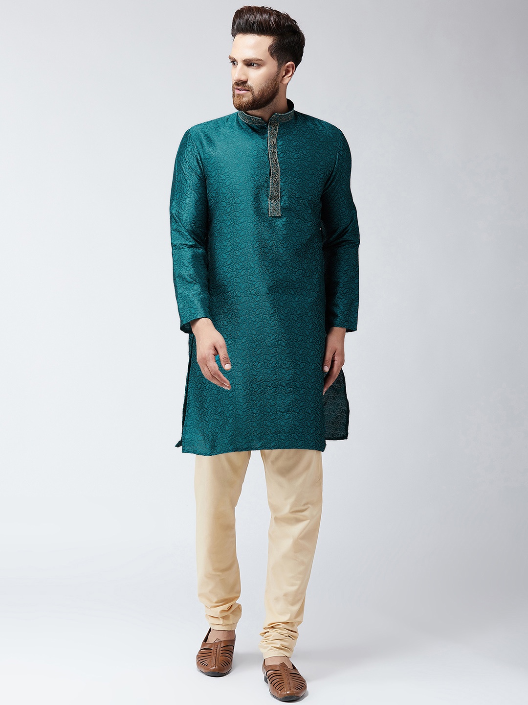 

SOJANYA Men Teal & Cream-Coloured Self Design Kurta with Churidar