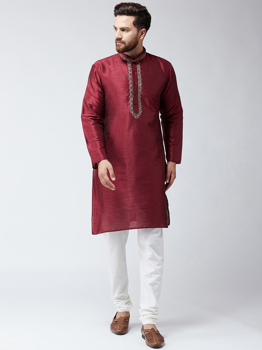 

SOJANYA Men Maroon & Off-White Embroidered Kurta with Churidar