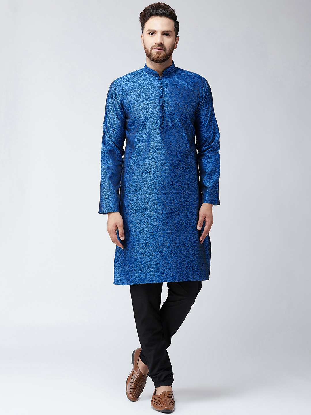 

SOJANYA Men Blue & Black Self Design Kurta with Churidar