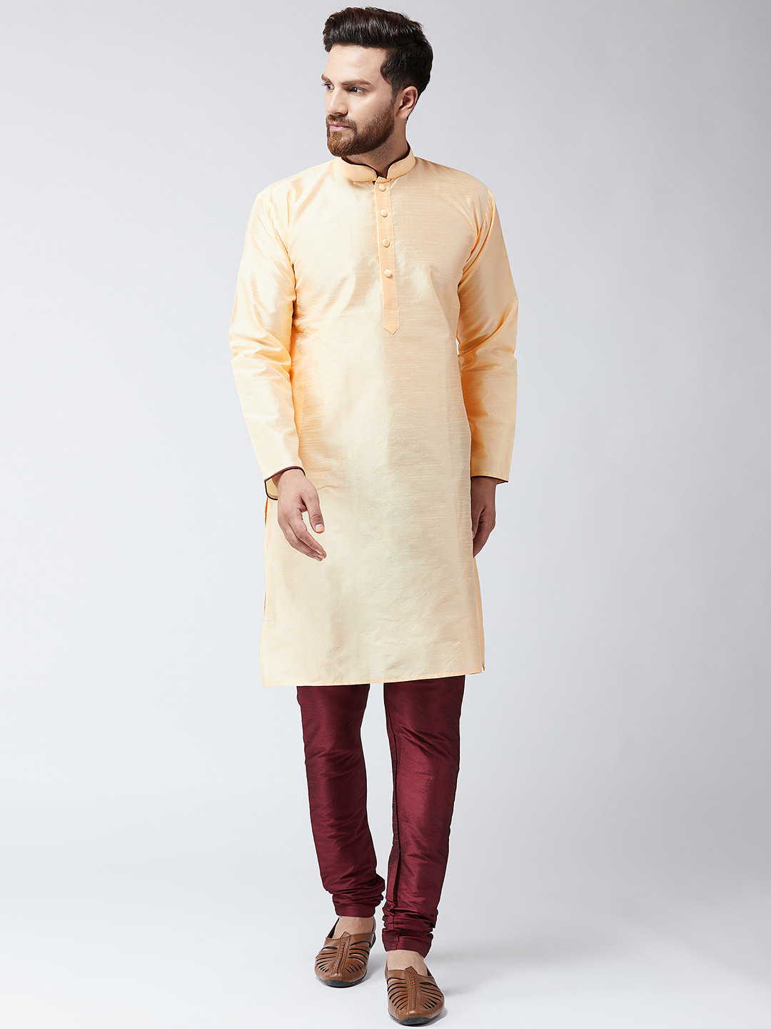 

SOJANYA Men Peach-Coloured & Maroon Self Design Kurta with Churidar