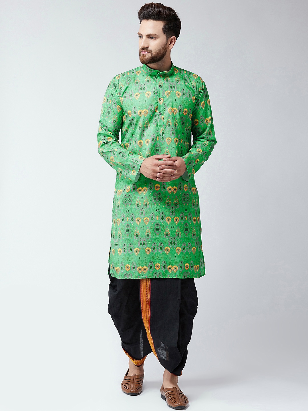 

SOJANYA Men Green & Black Printed Kurta with Dhoti Pants