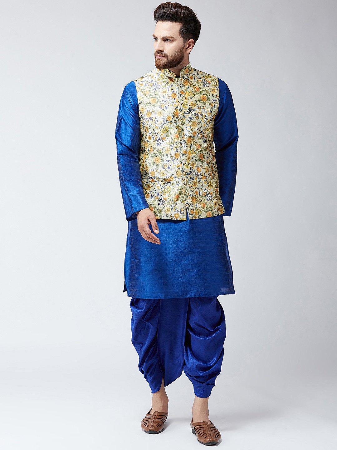 

SOJANYA Men Blue Printed Kurta with Dhoti Pants