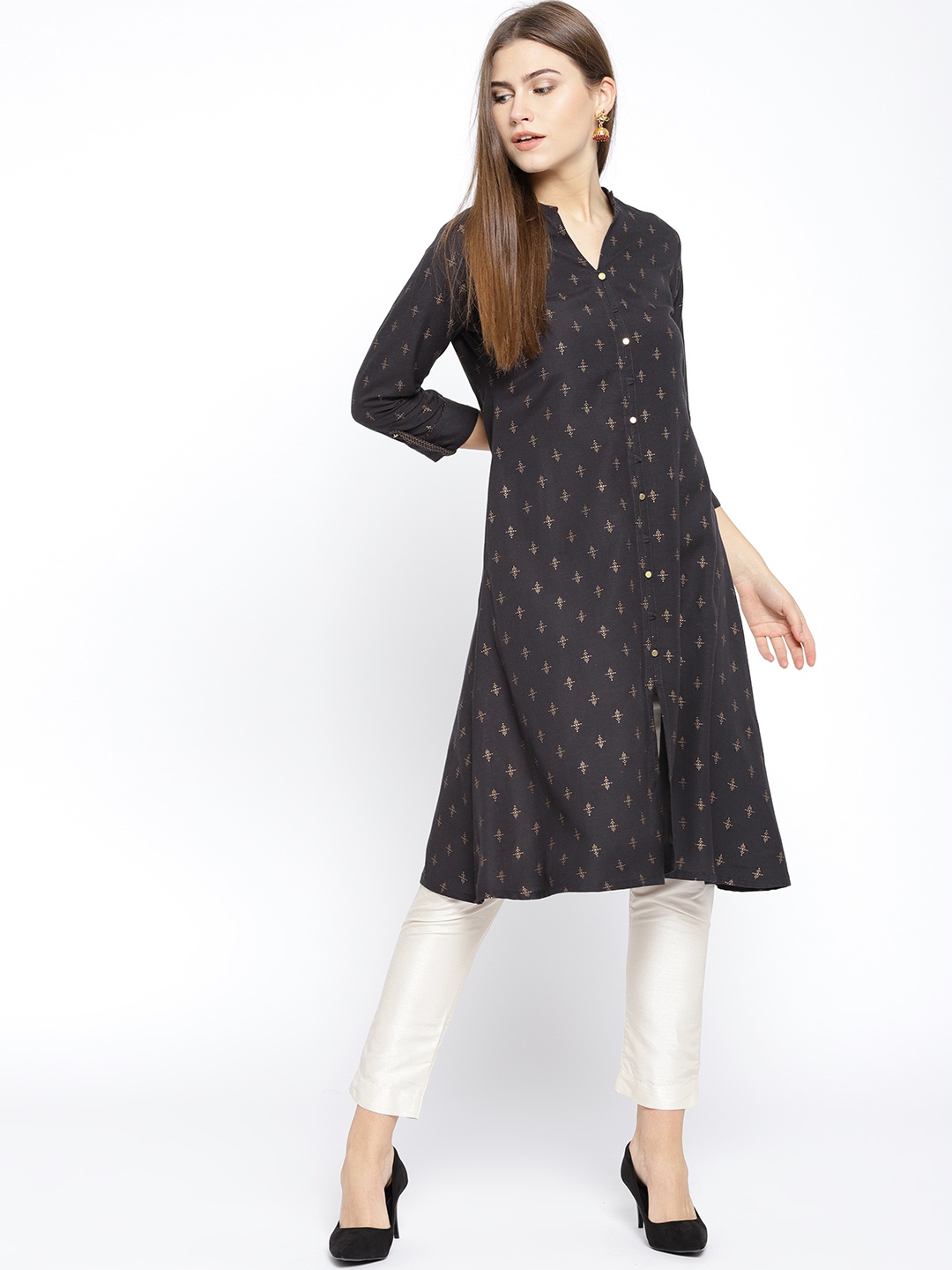 

Span Women Black & Golden Printed A-Line Kurta