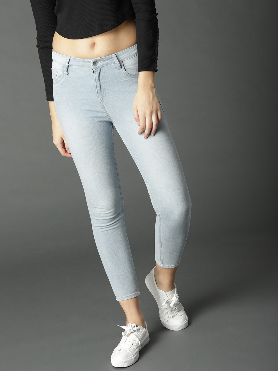 

Roadster Women Blue Skinny Fit High-Rise Clean Look Stretchable Cropped Jeans