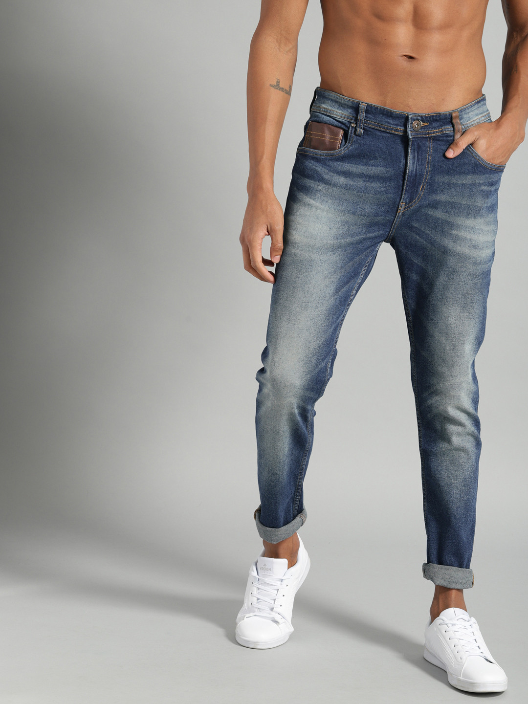 

Roadster Men Blue Skinny Fit Mid-Rise Clean Look Stretchable Jeans