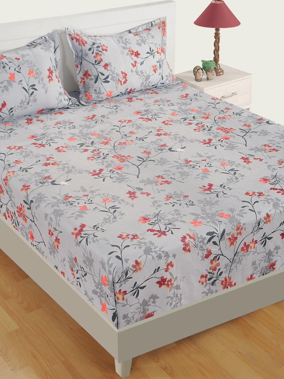 

SWAYAM Grey Floral Fitted 180 TC Cotton 1 Queen Bedsheet with 2 Pillow Covers