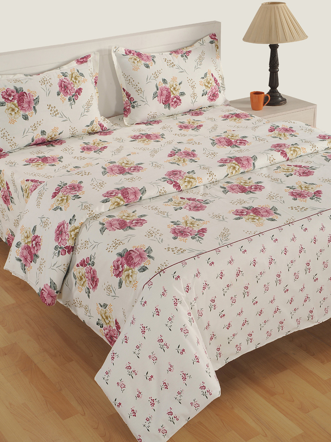 

SWAYAM Off-White & Pink Pure Cotton Satin 250 TC Printed Bedding Set
