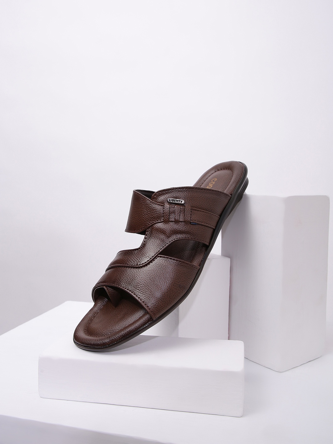 

Coolers Men Brown Comfort Sandals