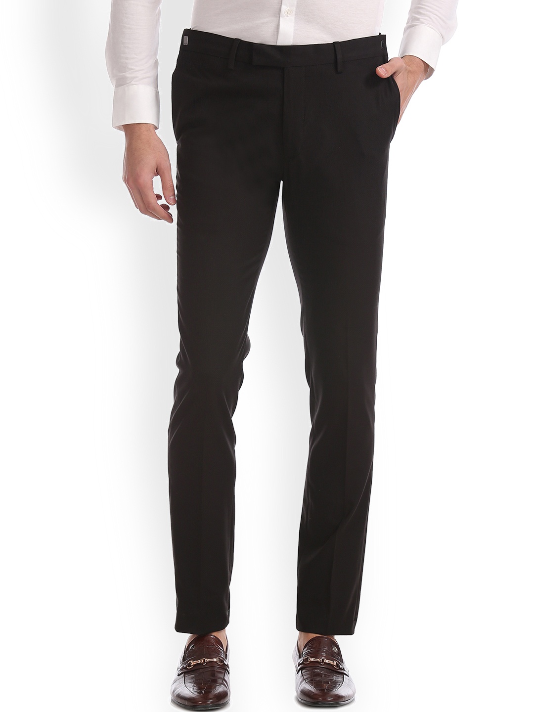 

U.S. Polo Assn. Men Black Slim Fit Solid Regular Trousers