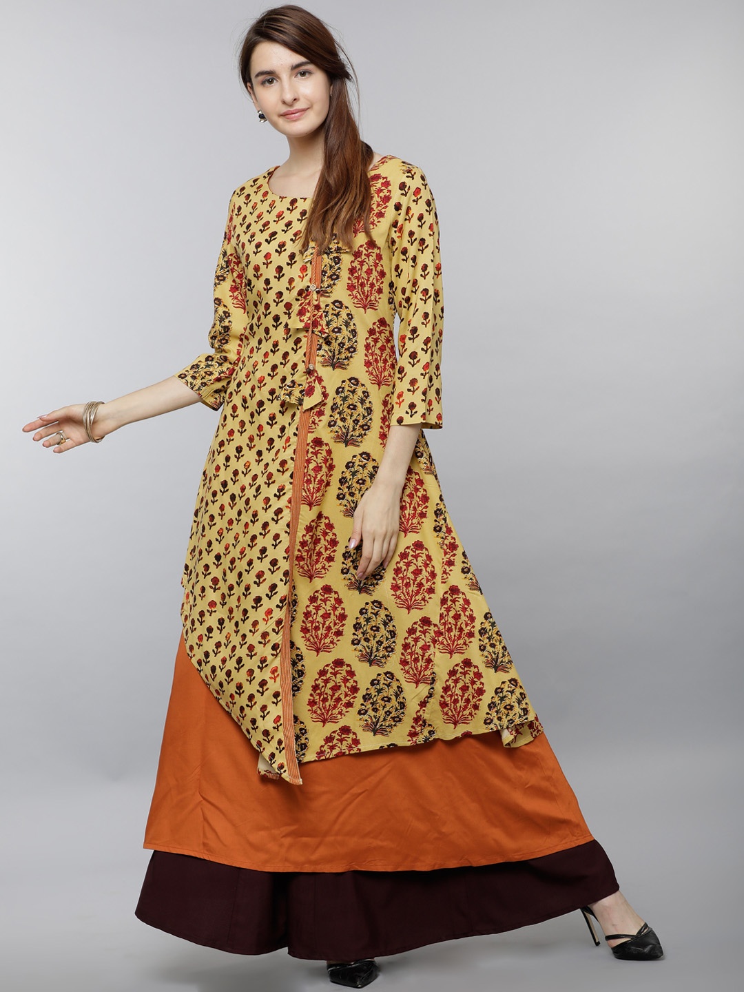 

Vishudh Women Beige & Orange Printed A-Line Kurta