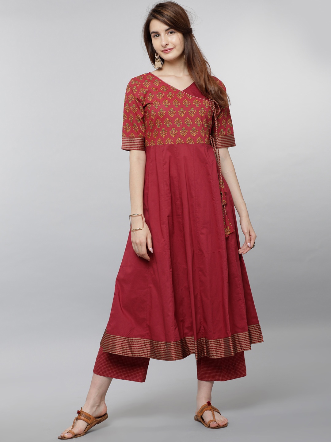 

Vishudh Women Maroon & Mustard Printed Anarkali Kurta