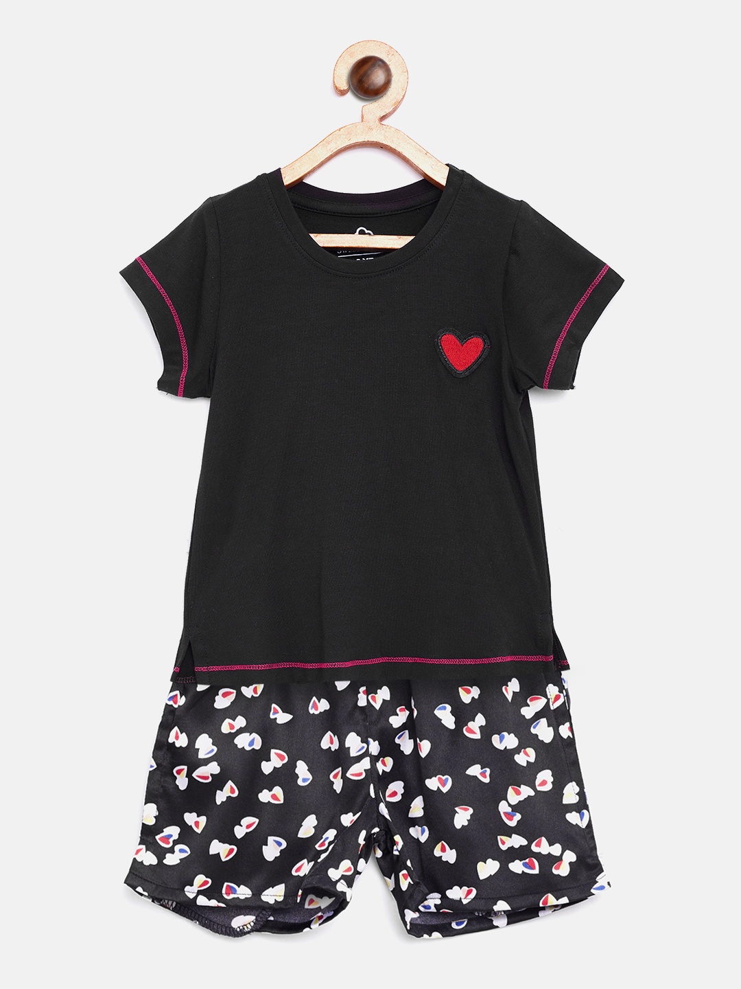 

Sweet Dreams Girls Black Printed Night Suit 611718