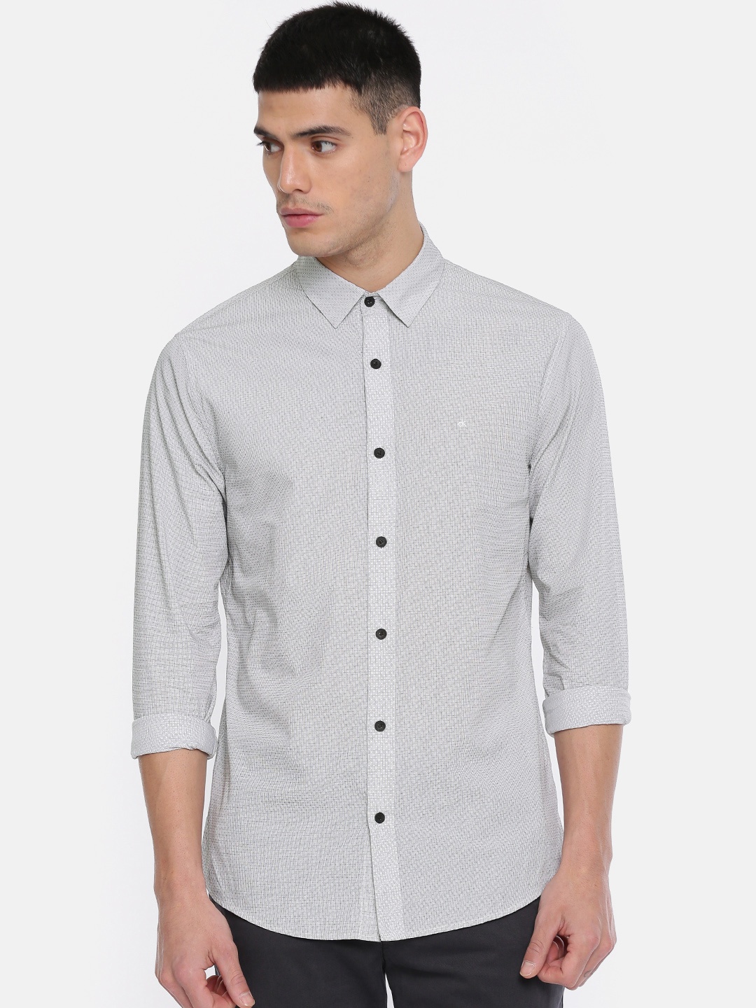 

Calvin Klein Jeans Men Off-White Regular Fit Casual Shirt