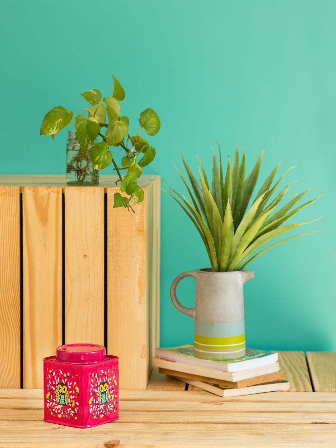 

Chumbak Pink Perching Owl Storage Tin, 300 ml