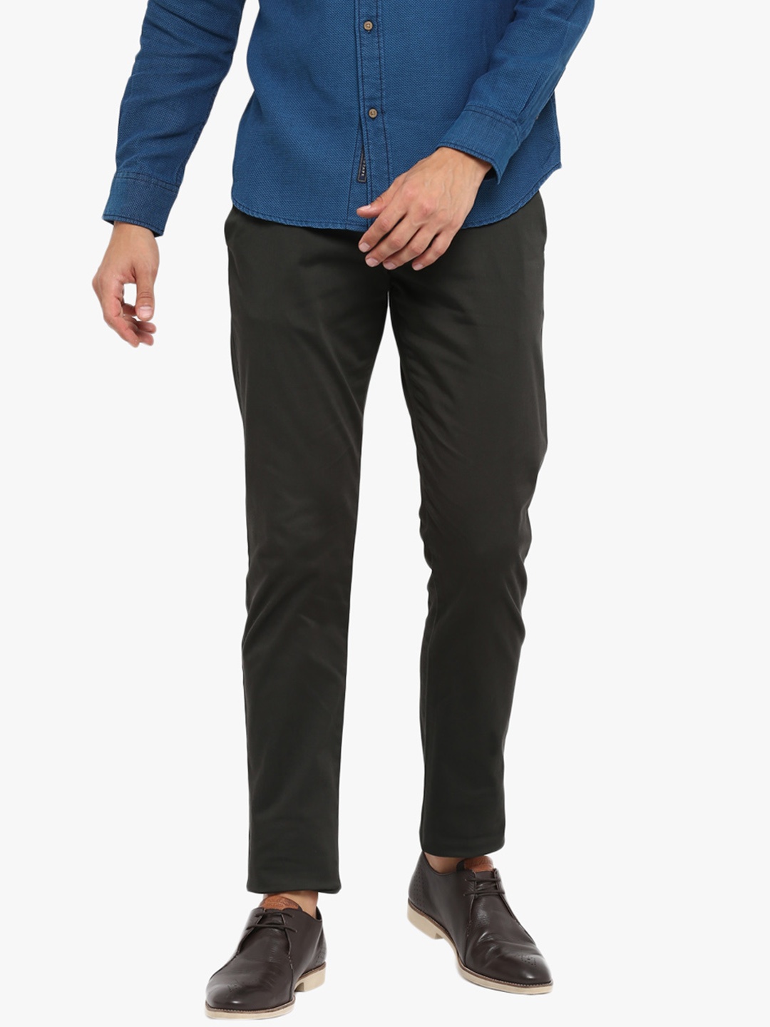 

Red Tape Men Olive Green Slim Fit Solid Chinos