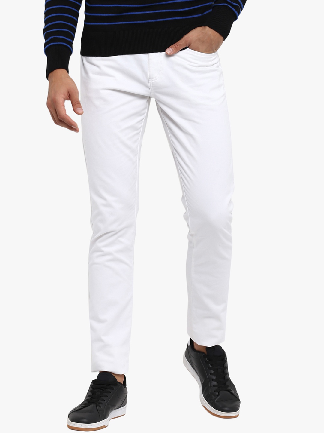 

Red Tape Men White Slim Fit Solid Chinos