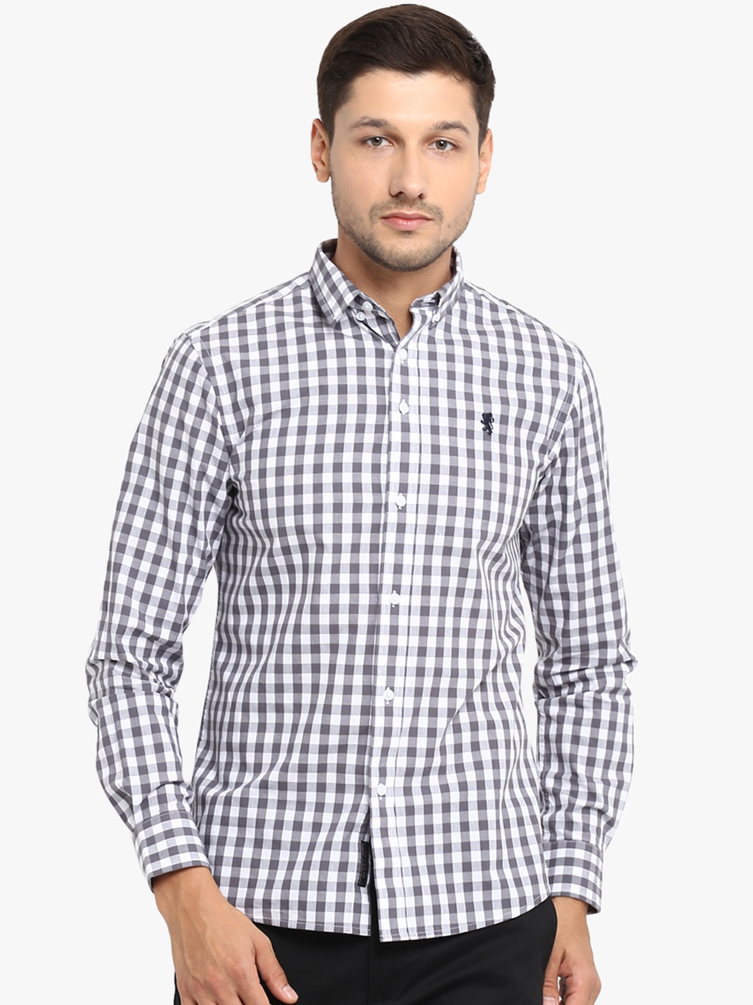 

Red Tape Men Grey & Off-White Checked Casual Shirt