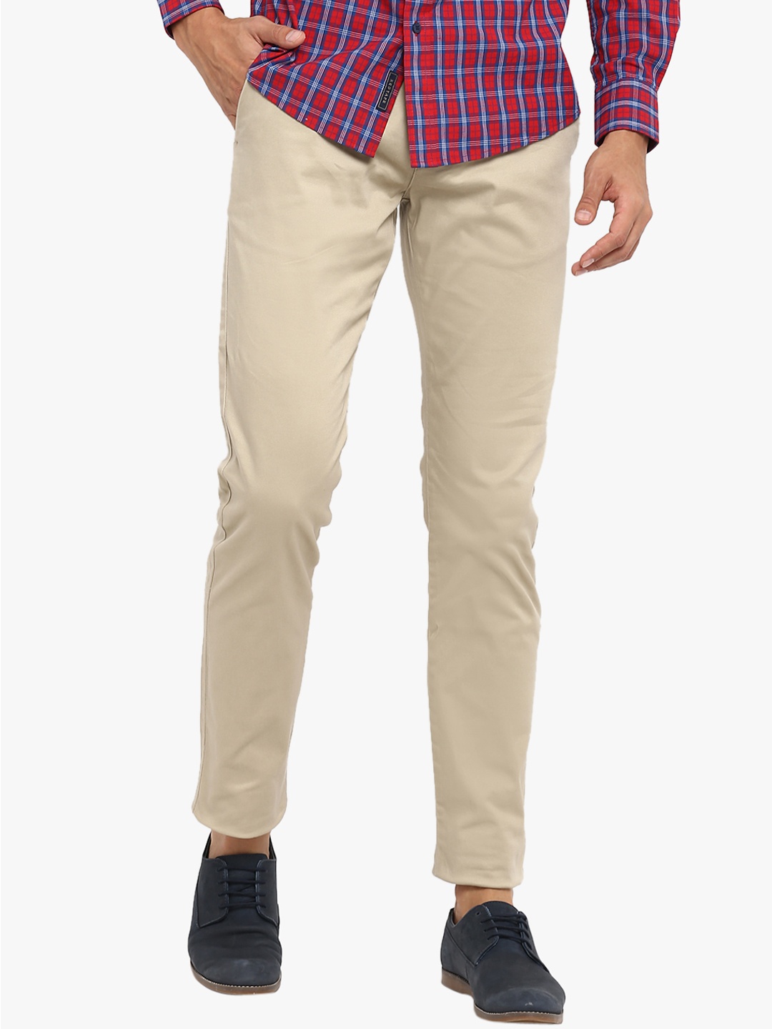 

Red Tape Men Beige Slim Fit Solid Chinos