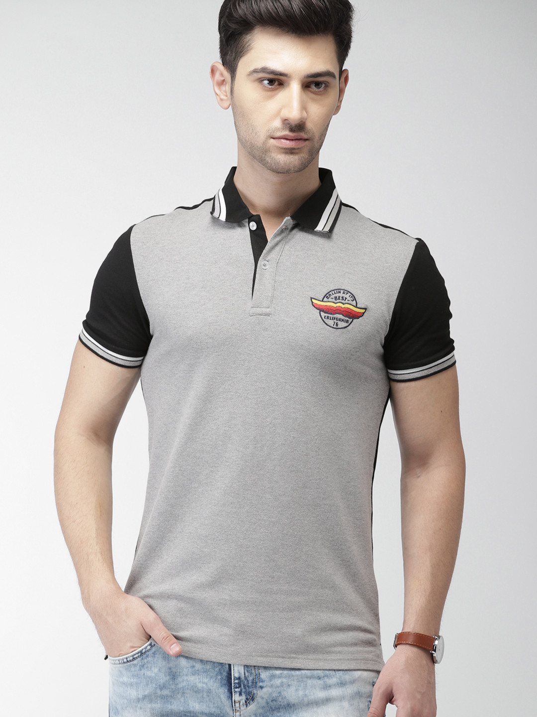 

Celio Men Grey Solid Polo Collar T-shirt