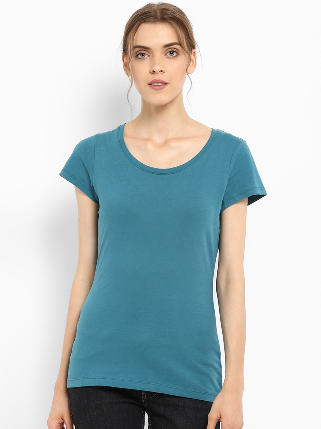 

Mode by Red Tape Women Blue Solid Round Neck T-shirt