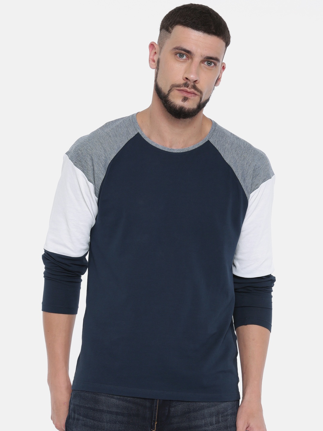 

ESPRIT Men Navy Blue Solid Round Neck Pure Cotton T-shirt