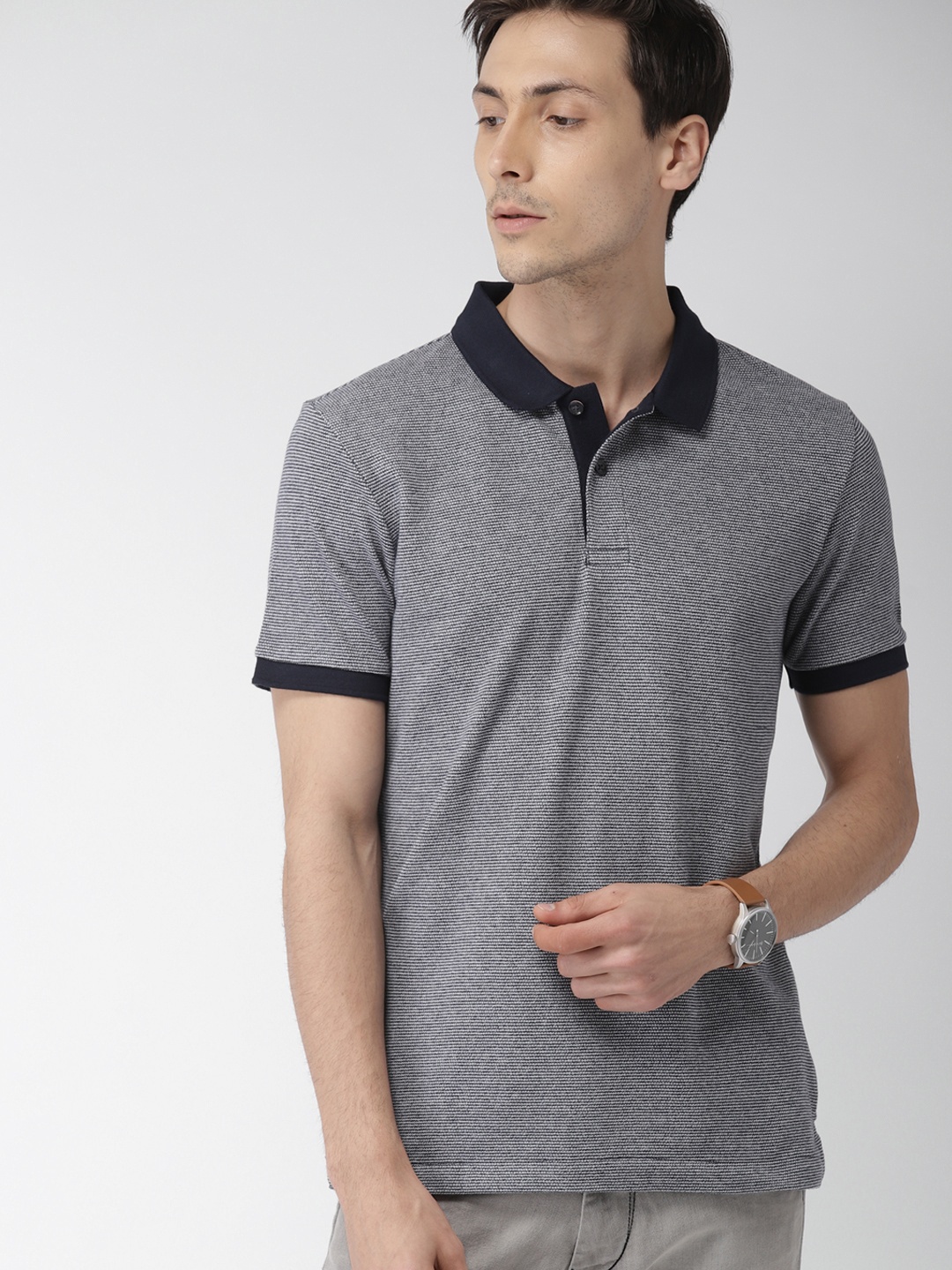 

Arrow Sport Men Navy Blue Solid Polo Collar T-shirt