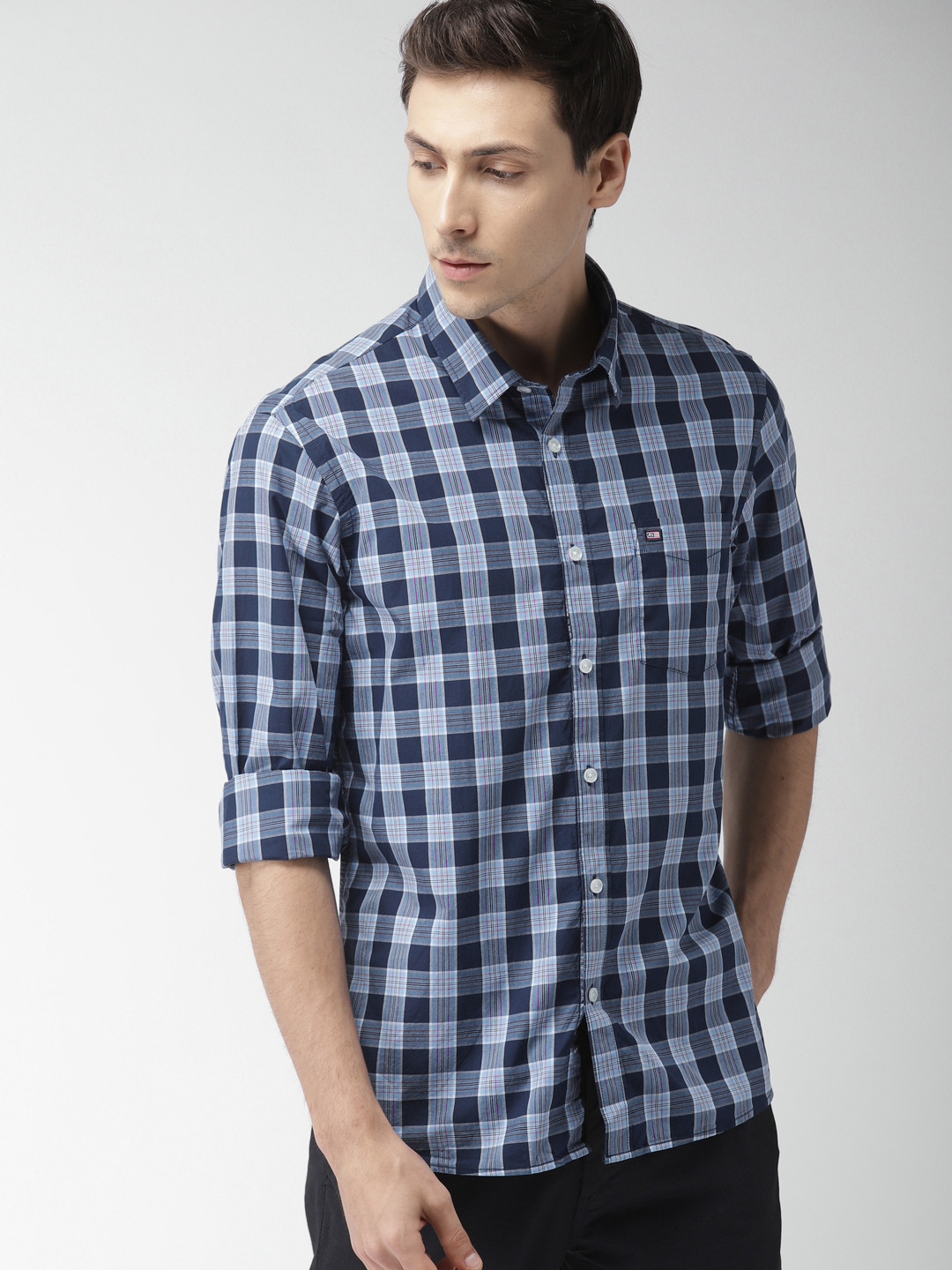

Arrow Sport Men Blue & Red Slim Fit Checked Casual Shirt