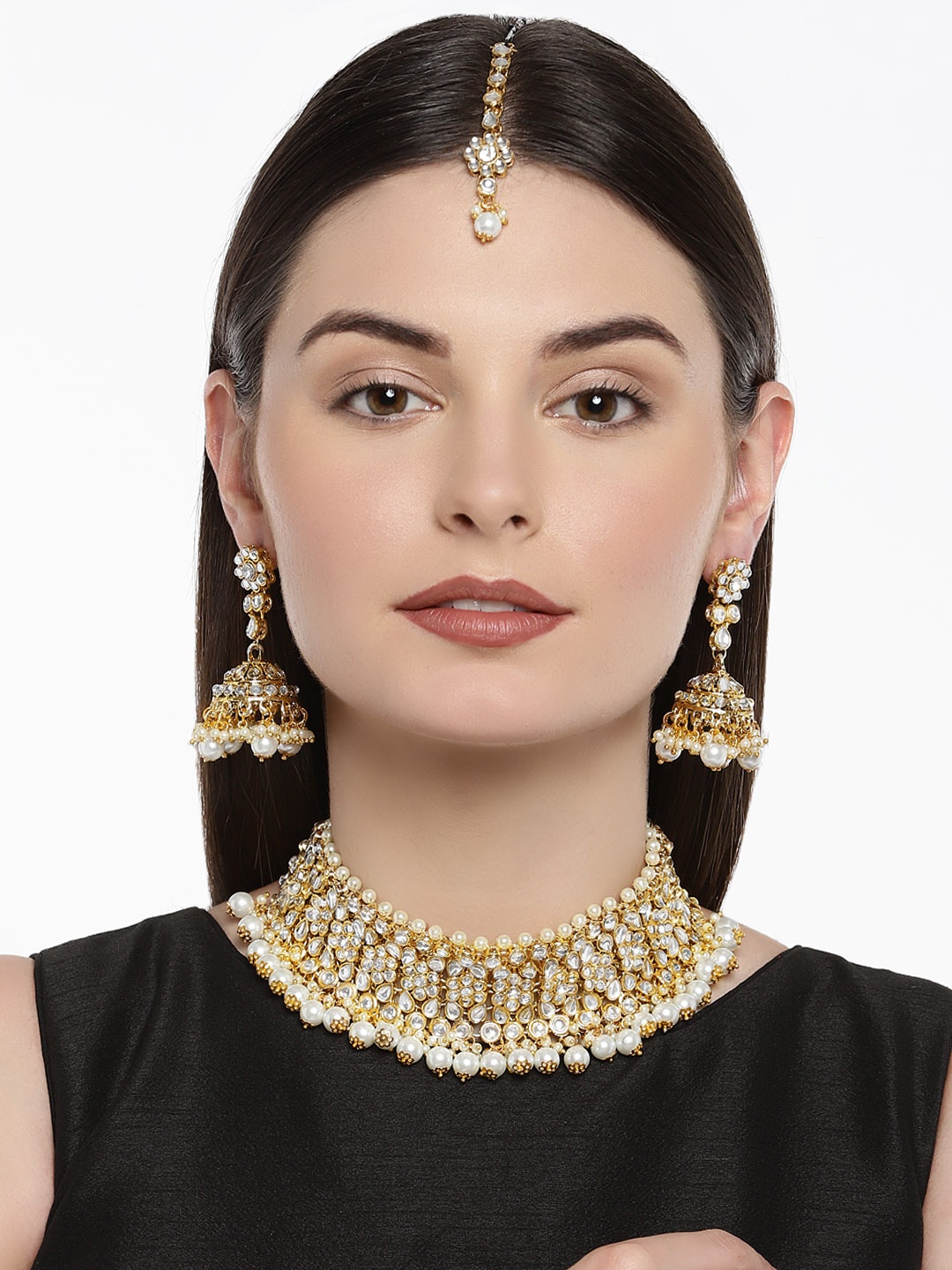

Zaveri Pearls Gold-Plated & White Jewellery Set