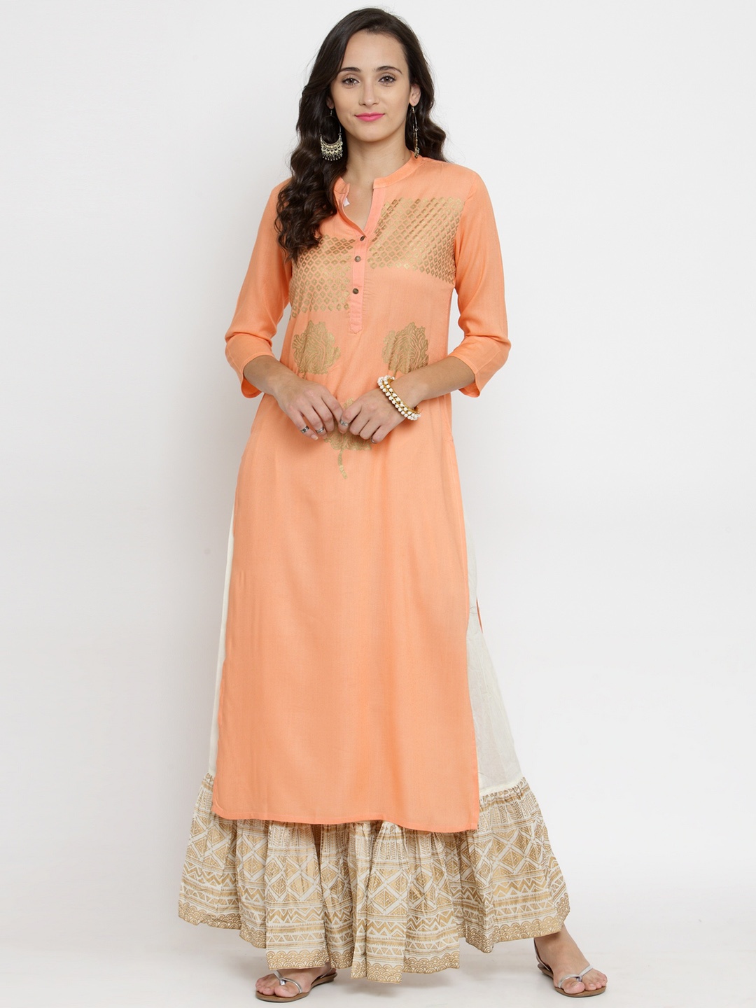 

Varanga Women Peach-Coloured & Gold-Toned Printed Kurta with Skirt