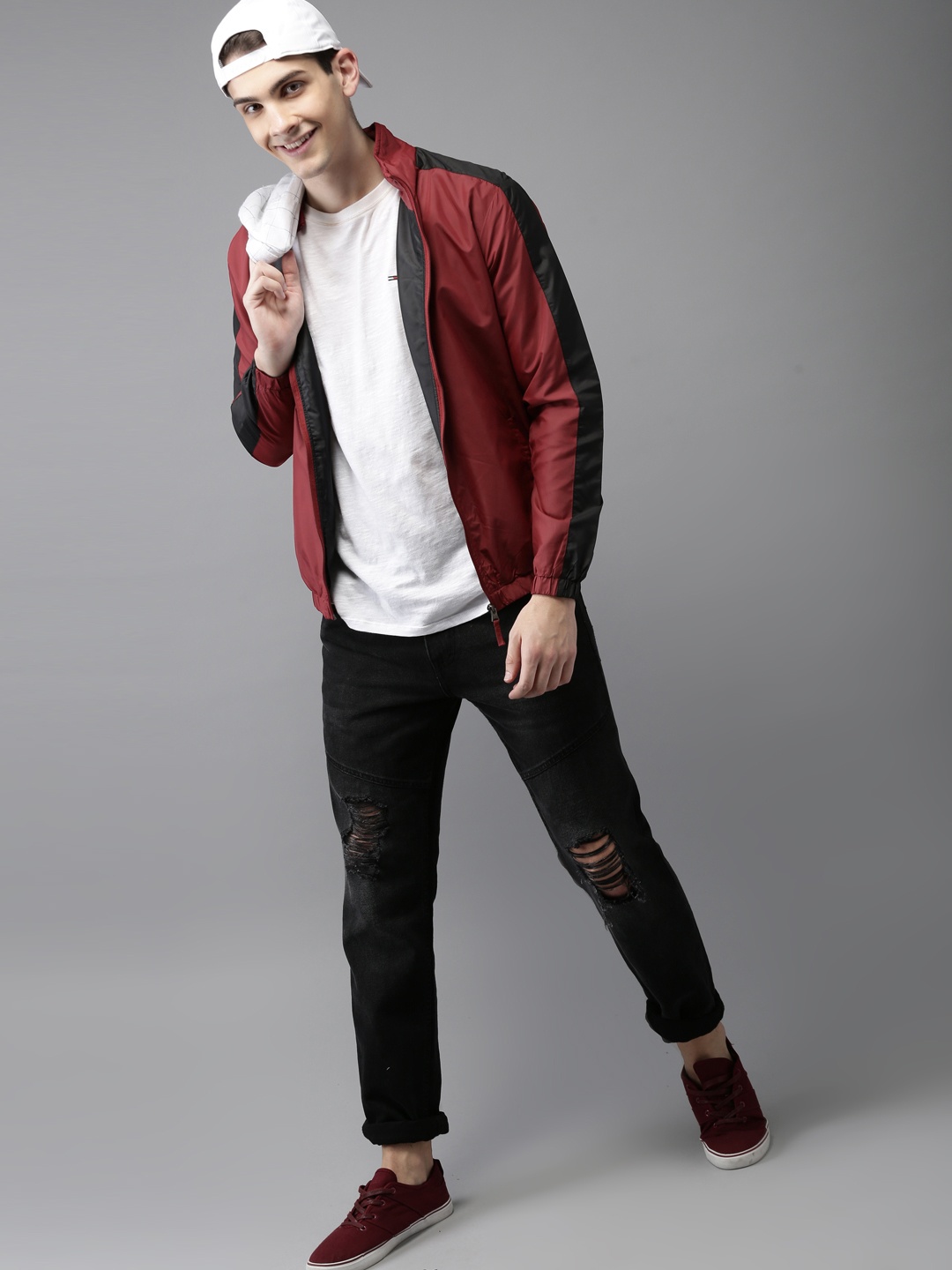 

HERE&NOW Men Maroon Solid Sporty Jacket