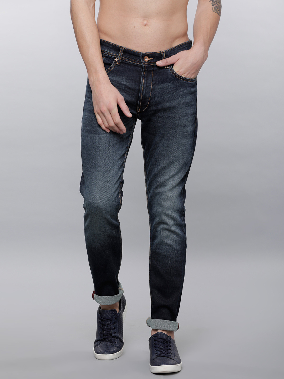 

LOCOMOTIVE Men Blue Slim Fit Mid-Rise Clean Look Stretchable Jeans