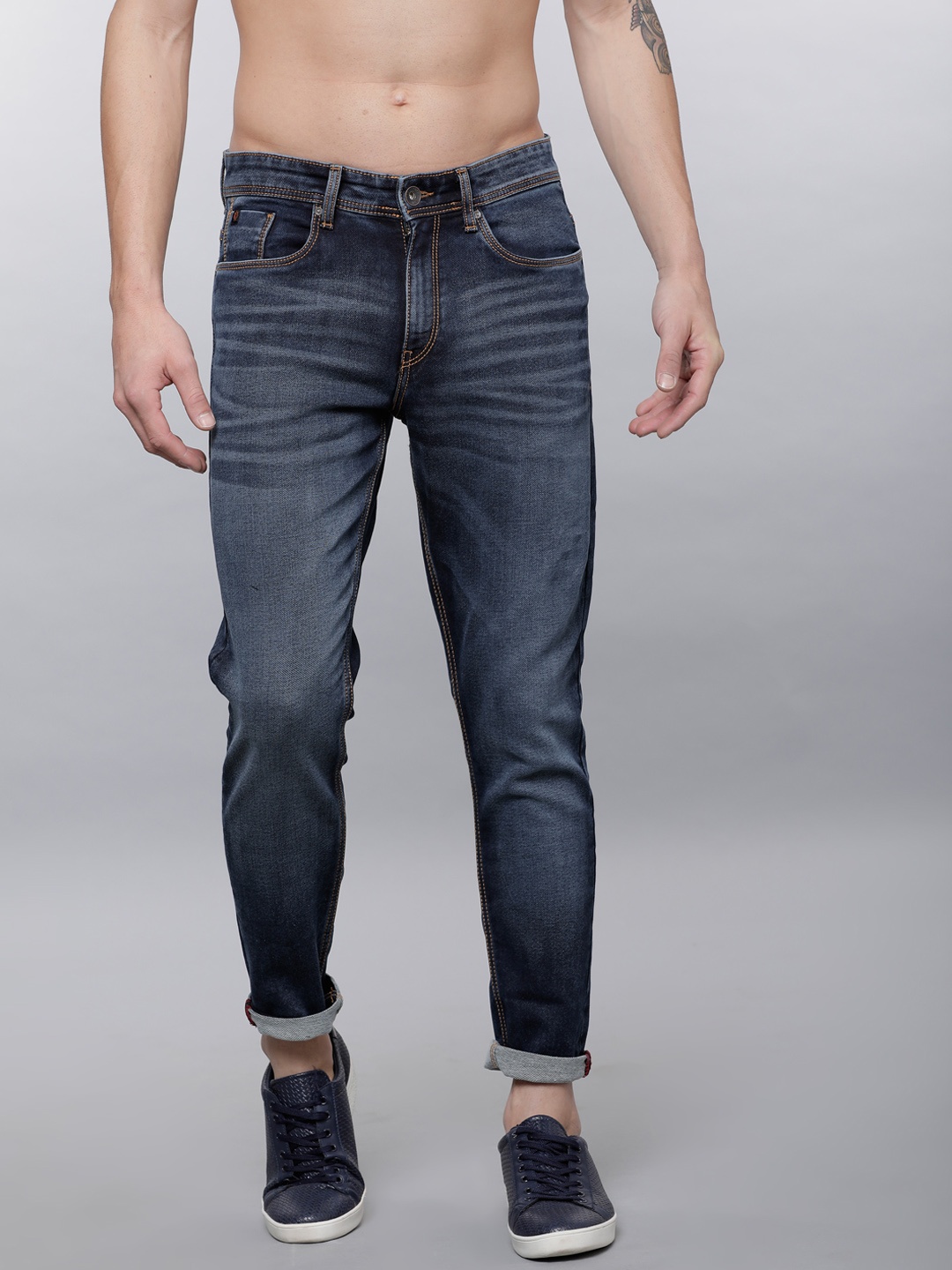 

LOCOMOTIVE Men Blue Tapered Fit Mid-Rise Clean Look Stretchable Jeans