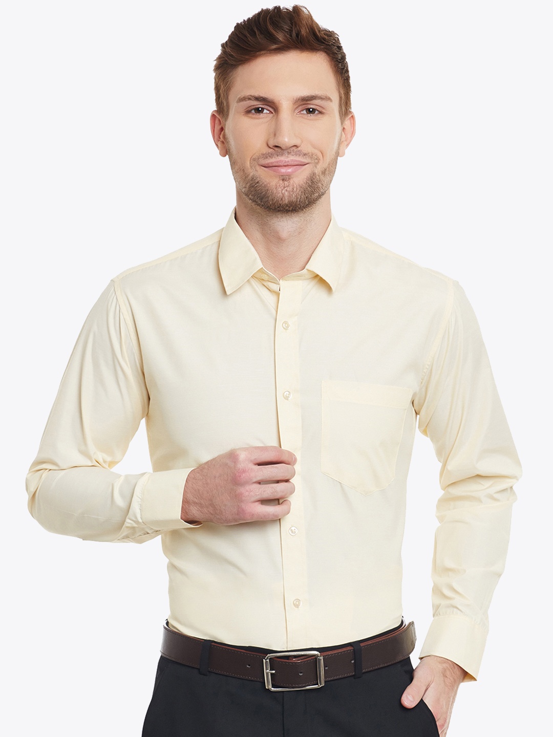 

English Navy Men Yellow Slim Fit Solid Formal Shirt