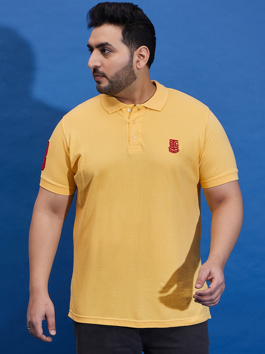 

bigbanana Plus Size Men Yellow Solid Polo Collar T-shirt