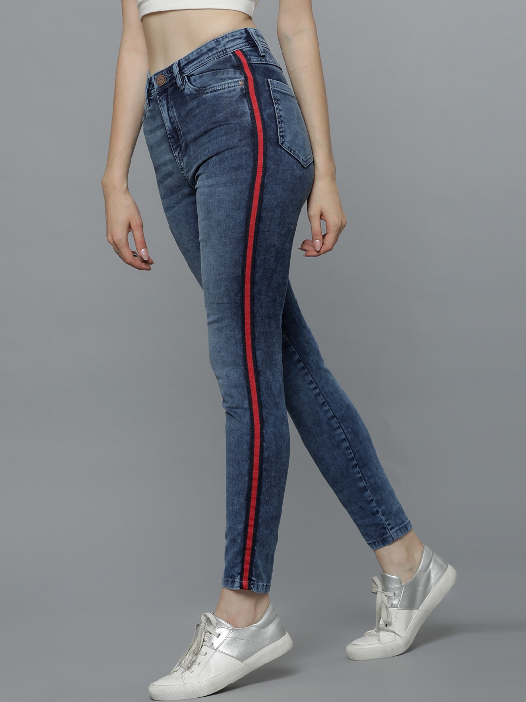 

Tokyo Talkies Women Blue Super Skinny Fit Mid-Rise Clean Look Stretchable Jeans