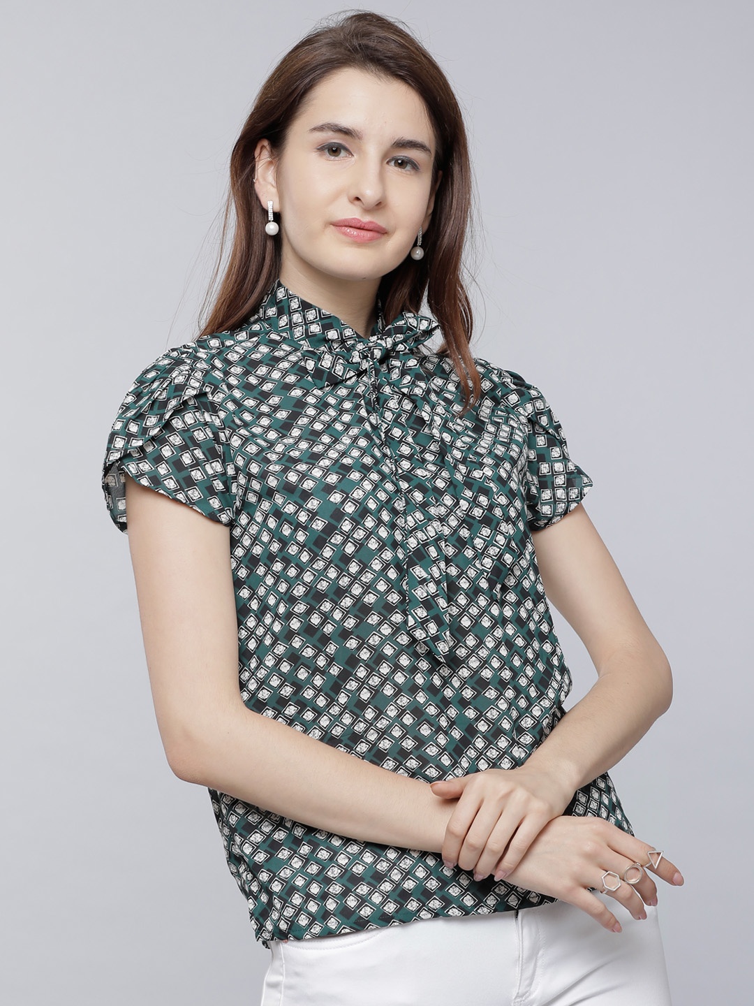 

Tokyo Talkies Women Teal Printed Top