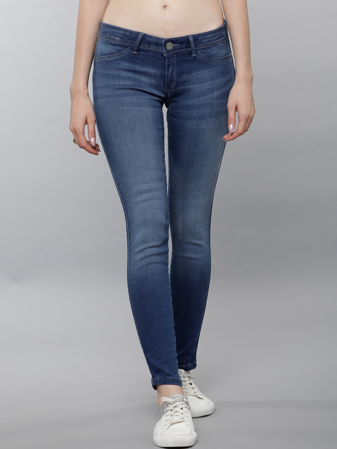 

Tokyo Talkies Women Blue Super Skinny Fit Mid-Rise Clean Look Stretchable Jeans