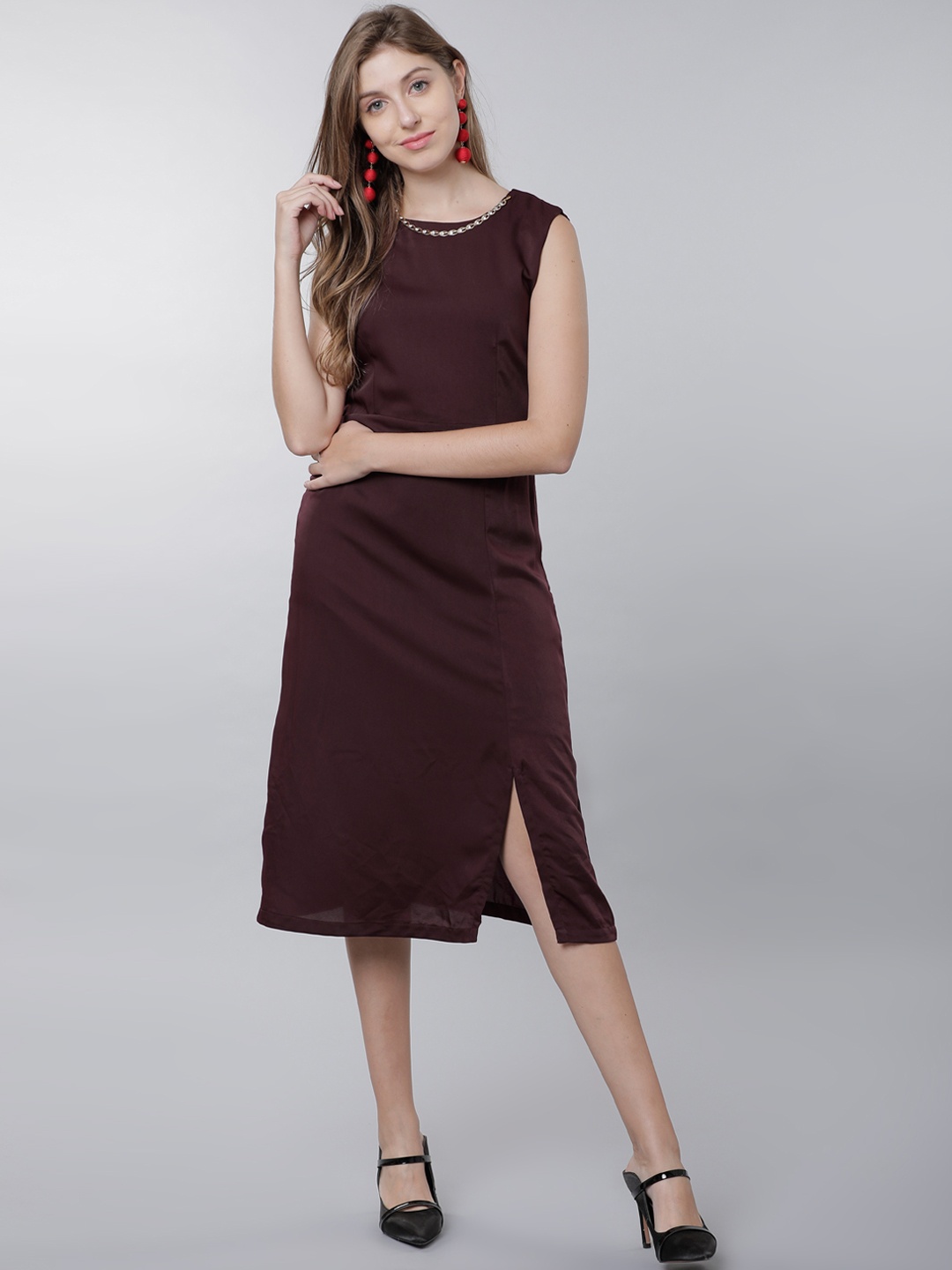 

Tokyo Talkies Women Purple Solid Sheath Dress